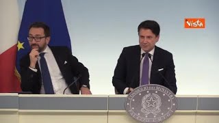 Prescrizione, il botta e risposta Conte-Renzi