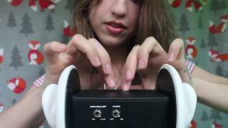 ASMR Ear Tapping & Gum Chewing ASMR