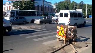 ДТП на проспекте Октября в Ярославле спровоцировало затор на дороге