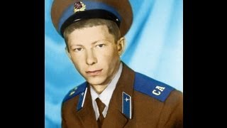 Олег БЫКОВ: ЛИСТАЕМ ДЕМБЕЛЬСКИЙ АЛЬБОМ...
