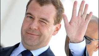 Медведев не обижается, что в интернете к нему обращаются «Димон»
