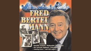 Gitarren klingen leise durch die Nacht