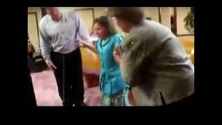 Обзор ложного крещения святым духом у харизматов