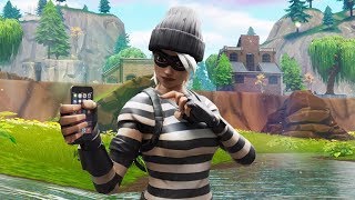 Fortnite Mobile Player | HANDCAM | - High Kill Solos