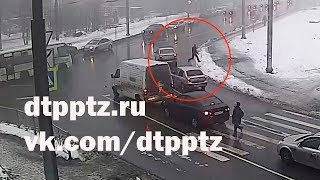 На проспекте Александра Невского водитель внедорожника сбил насмерть пешехода