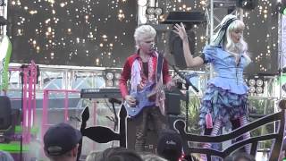 Mad T Party - Separate Ways