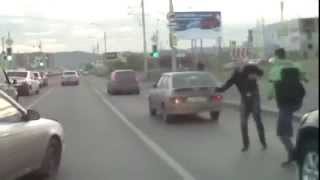 Быдло на BMW получил по заслугам!