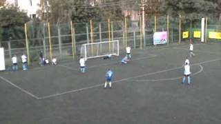 11 тур: Фан-Клуб Динамо Киев 8-1 Umbro.com.ua (3 сезон, 2010)