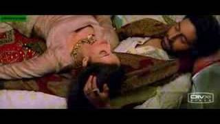 Aishwarya another downblouse from Umrao Jaan