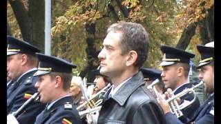 Kaune atidengtas paminklas generolui P.Plechavičiui {1/4}