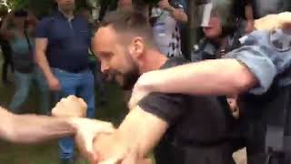 Задержания в Москве на акции в защиту голунова.