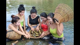 Amazing Fishing at Battambang   Beautiful Girl Fishing   How To Catch Fish By Hand Part35