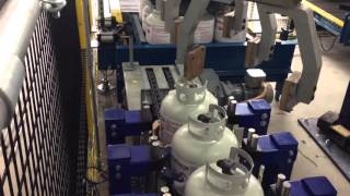 Robotic loading - unloading of LPG cylinders by Kosan Crisplant