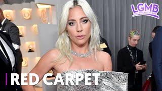 Lady Gaga posa para la "Glambot E!" en la red carpet de la 61ª edición de los Grammys