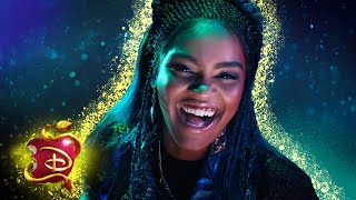 Is it Uma? ? | Descendants 3