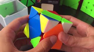 Qiyi X-Man Wingy Concave Skewb | Cubezz