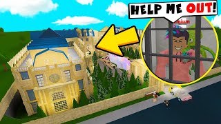 I Broke Into my Fan's CRAZY Castle...and Then He LOCKED ME INSIDE! (Roblox Bloxburg)