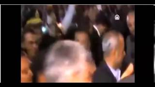 Iranian President Mahmoud Ahmadinejad visit Egypt/ Iran president hit with  shoes