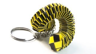 How to make a paper Slinky Keychain - Origami keyring - anti stress