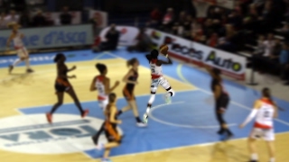Johanne Gomis en transition contre Charleville !