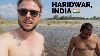 Bathing in The Holy Ganga | Haridwar, India ??