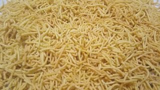 Namkeen Sev | घर पर बनाये हलवाई जैसे बेसन की सेव  | Easy, Tasty Snacks Recipe
