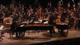 Bartok concerto for two pianos percussion and orchestra. Labèque / Salonen 1