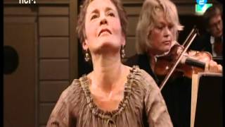 ♫ Maria João Pires: Chopin, Piano Concerto II: Allegro vivace ♪