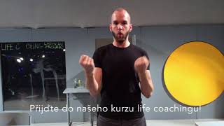 CRY BABY CRY s českými titulky pro neslyšící