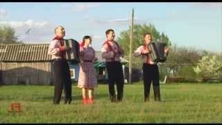 живёт село родное