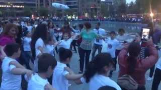 Պարի միջազգային օրը.... Սիամանթոյի անվան 162 դպրոց 5բ դասարան