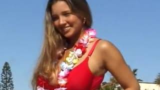 Christina Model - Hawaiian Greeting 3