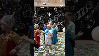 Новогодний утренник #длядетей #мультики #игрушки