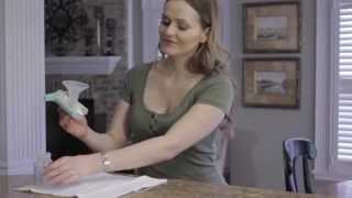 One Hand Manual Breast Pump | Purely Yours | Ameda