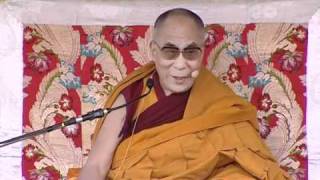 སྐྱེས་རབས་གསུང་ཆོས་སྩལ་བ།