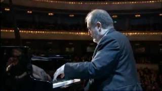 Garrick Ohlson & Warsaw Philharmonic Orchestra - Piano Concerto No 1 E minor Op11 Romance 2010