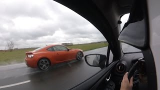 Toyota GT86 vs Renault Clio IV RS 200 rolling starts