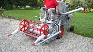 Mini-Mähdrescher Claas SF