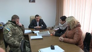 Начальник житомирського управління Держгеокадастру спілкувався з АТОшниками під музику