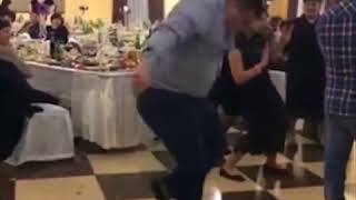 Весёлые танцы. А мне по... Я Весел и Пьян.
