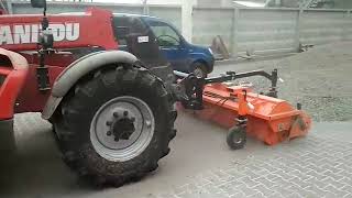 Щетка (уборочная машина) Paritet c телескопическим погрузчиком Manitou