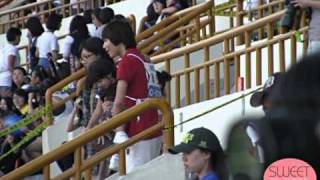 100914 Taemin Appa carrying Yoogeun @ Idol sports competition