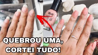 Fazendo as unhas comigo - Cortando e Removendo a Cutícula - Carla M