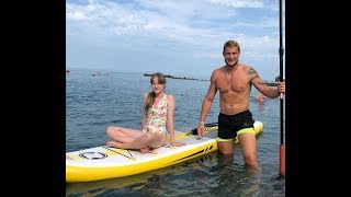 Александр Задойнов. С Элиной у нас родительские отношения ))