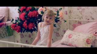 Песня "Мама улыбайся"