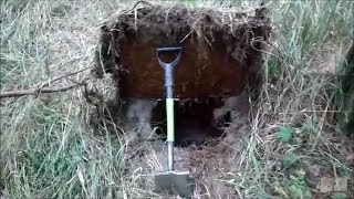metal detecting HIDDEN BARREL & DEPOSIT of gold found while treasure hunting