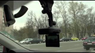 Обзор видеорегистратора DVR 037 от Video-gadget.ru