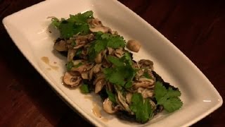 How to: Chinese Sauteed Mushrooms : Shiitake Mushroom Recipes