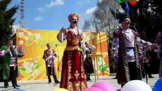 1 Мая 2013г. в Минске! - 6ч.(26). Ансамбль "Бяседа" - Концерт в парке Янки Купалы! Беларусь