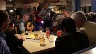 MST-Hirschegg (Musikanten-Stammtisch "DorfCafe Riedl") 7.10.2015-36 © OlmHERZ